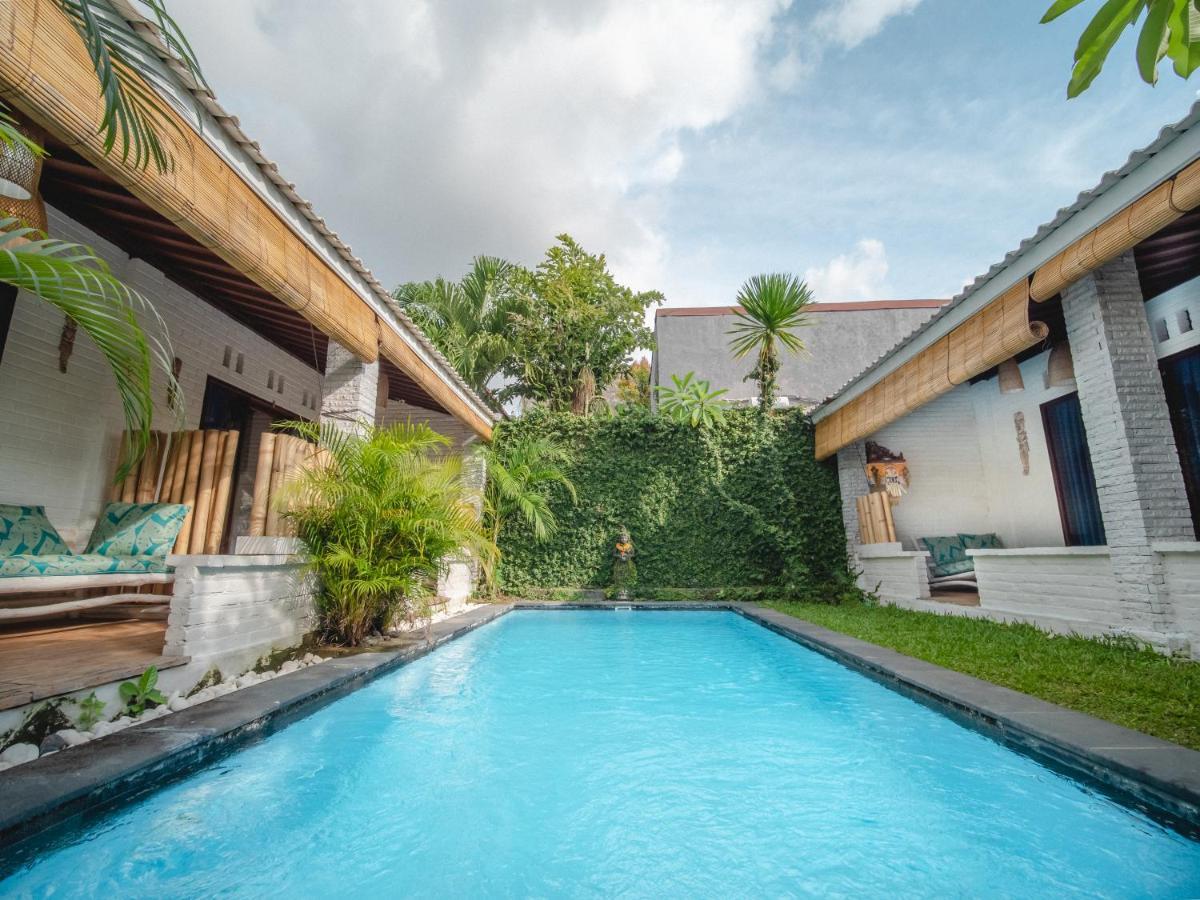 Terracotta Guest House Bali Canggu  Exterior photo